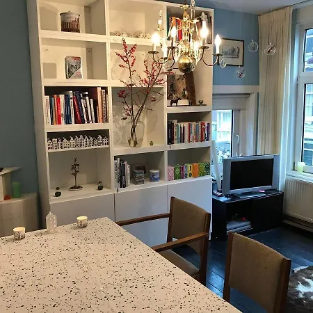 Apartamento Authentic Dutch Holiday Near City-centre *